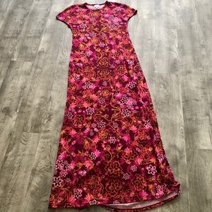 One of the latest Lularoe Dresses, never worn!